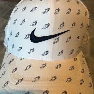 Unisex/Men’s Nike golf hat s/m
